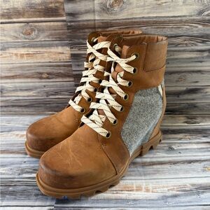 Sorel Women's Joan of Arctic Wedge III Lexie Boot Waterproof Leather Wedge Boots